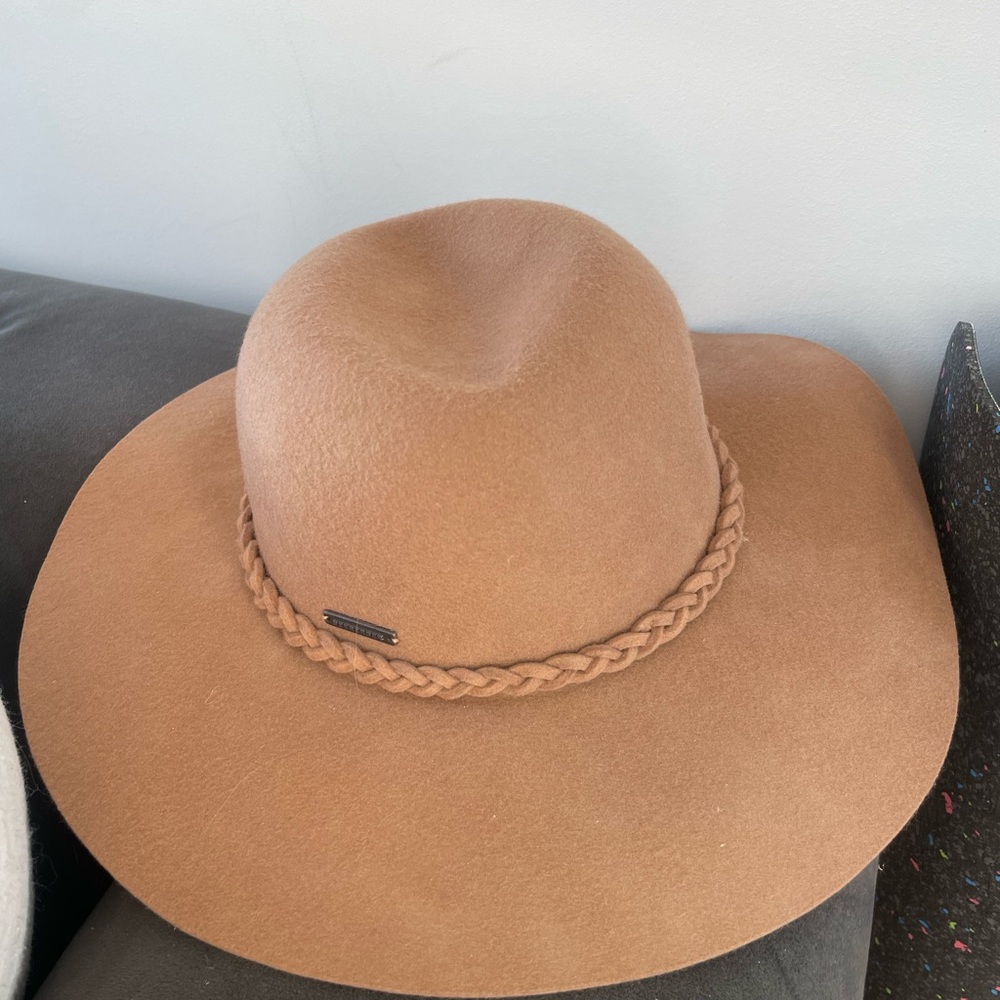 Tan Braided Women's Hat